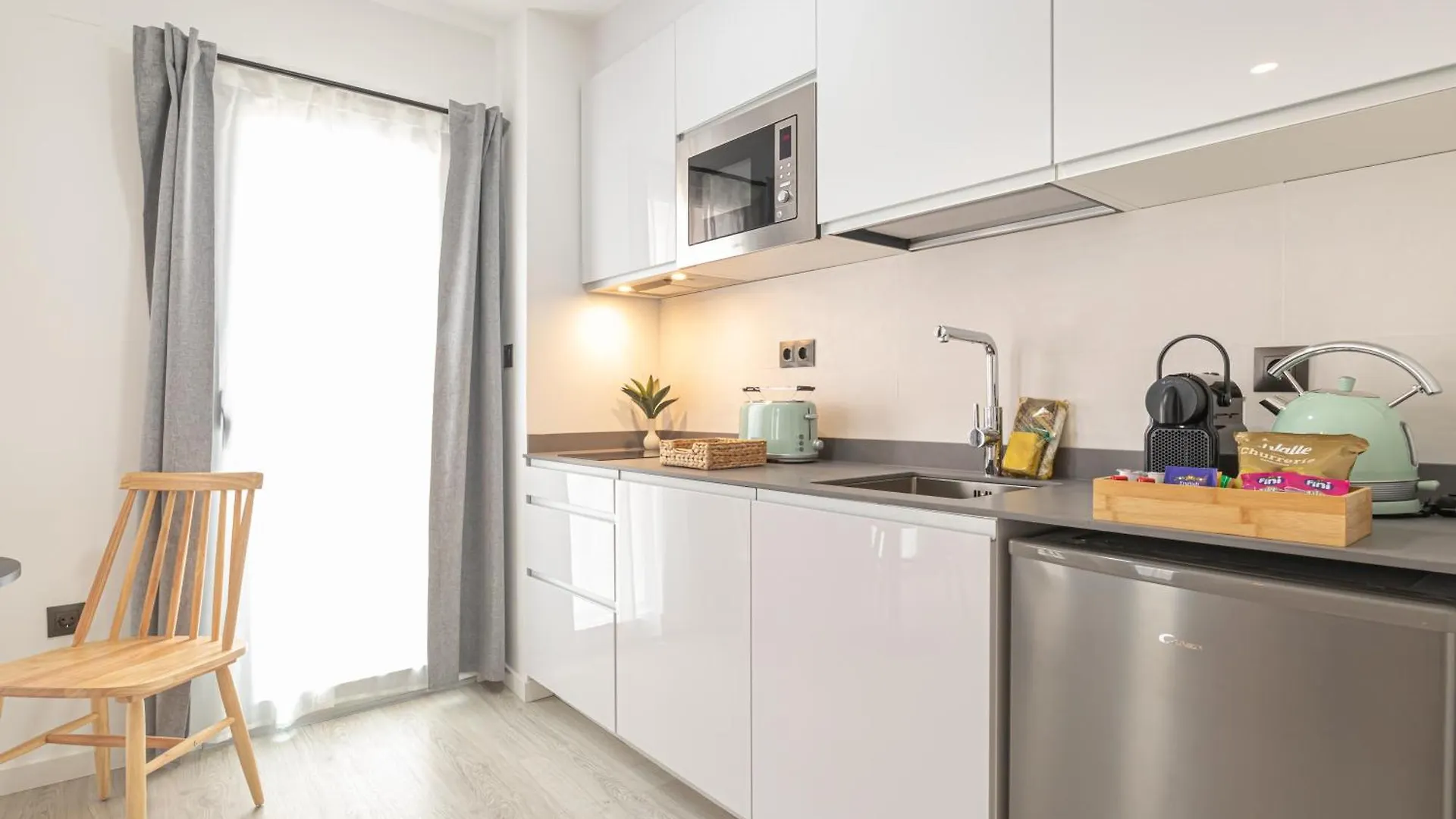 Апартаменты Dobo Malaga Postigos