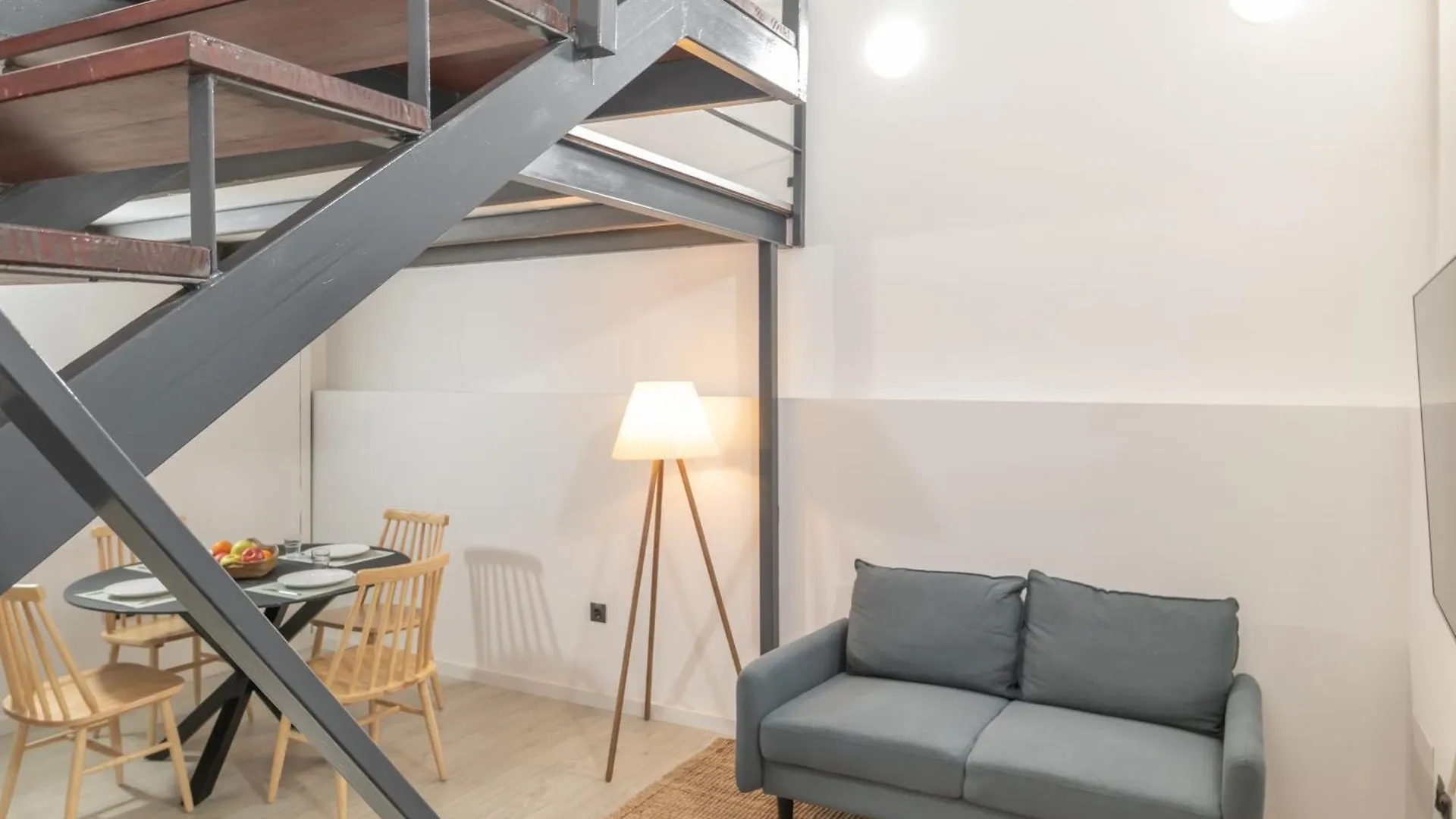 Dobo Malaga Postigos Apartman